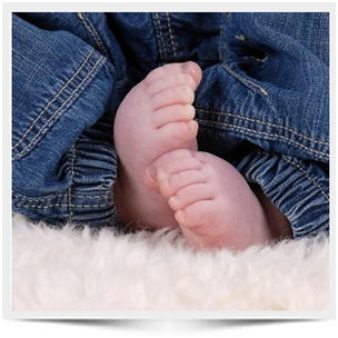 baby feet