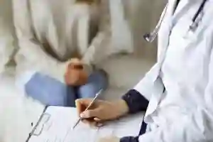 Woman talking with doctor about freezing eggs